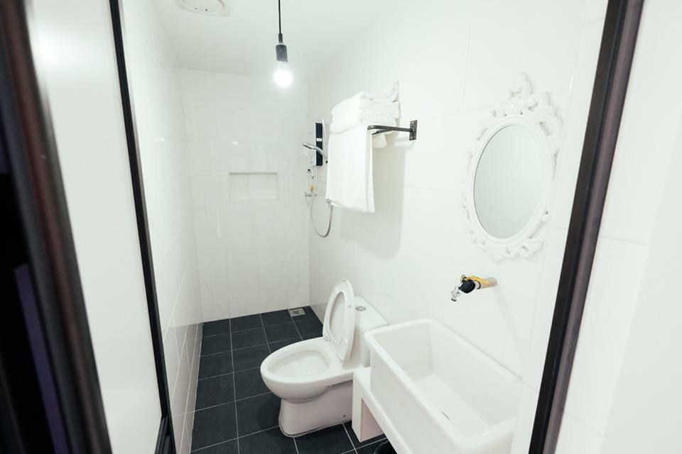 White Loft Hotel Melaka Zewnętrze zdjęcie